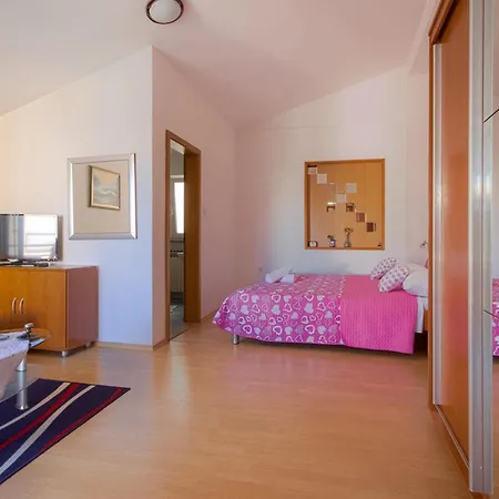 Minak Penzion 3*
